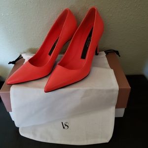 Brand New Beautiful Hot Orange Via Spiga Shoes